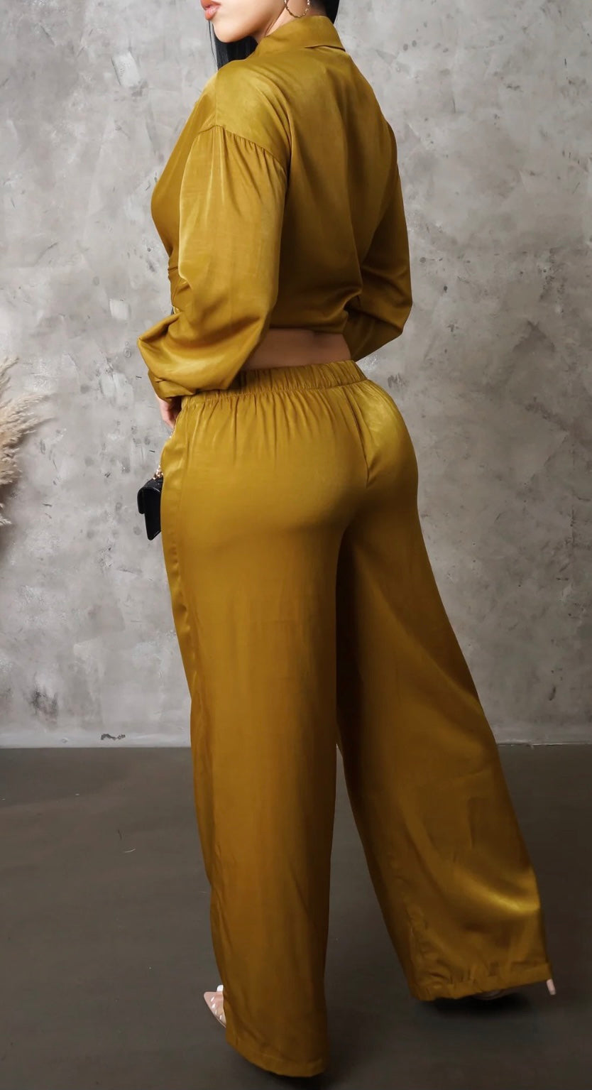 LOOK BACK AT IT PANT SET